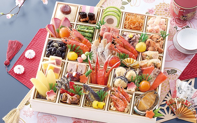 25の仕切りに料理が並ぶ一段重のおせち「楓華」